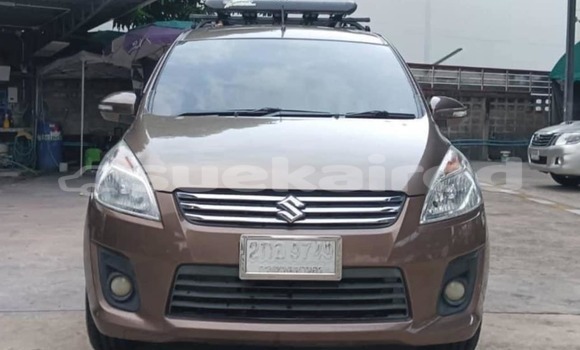 ซื้อ รถมือสอง Suzuki Ertiga อื่น ๆ รถยนต์ ใน %{เมือง} ใน กรุงเทพมหานคร