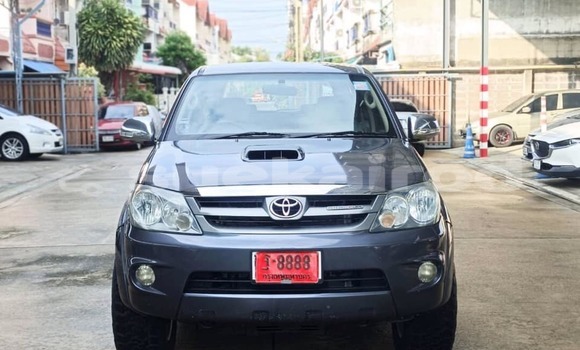 ซื้อ รถมือสอง Toyota Fortuner สีดำ รถยนต์ ใน %{เมือง} ใน กรุงเทพมหานคร ซื้อ รถมือสอง Toyota Fortuner สีดำ รถยนต์ ใน %{เมือง} ใน กรุงเทพมหานคร