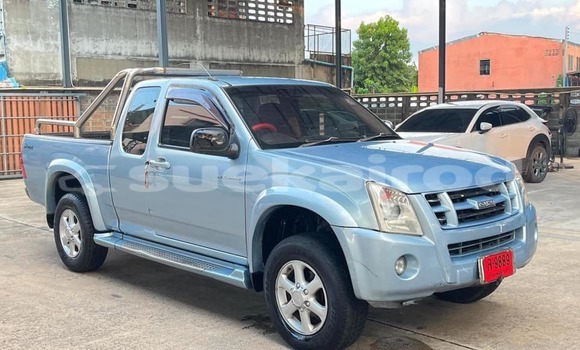 Buy Used Isuzu D-max Hi-Lander 2 dr Blue Car in Bangkok in Bangkok Buy Used Isuzu D-max Hi-Lander 2 dr Blue Car in Bangkok in Bangkok