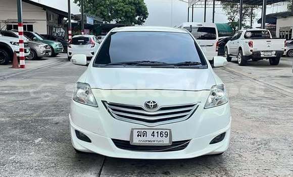 ซื้อ รถมือสอง Toyota Vios ขาว รถยนต์ ใน %{เมือง} ใน กรุงเทพมหานคร