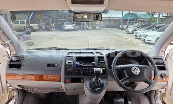 ซื้อ รถมือสอง Volkswagen Caravelle อื่น ๆ รถยนต์ ใน %{เมือง} ใน กรุงเทพมหานคร ซื้อ รถมือสอง Volkswagen Caravelle อื่น ๆ รถยนต์ ใน %{เมือง} ใน กรุงเทพมหานคร