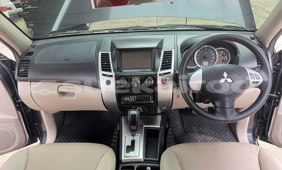 Buy Used Mitsubishi Pajero Other Car in Bangkok in Bangkok Buy Used Mitsubishi Pajero Other Car in Bangkok in Bangkok