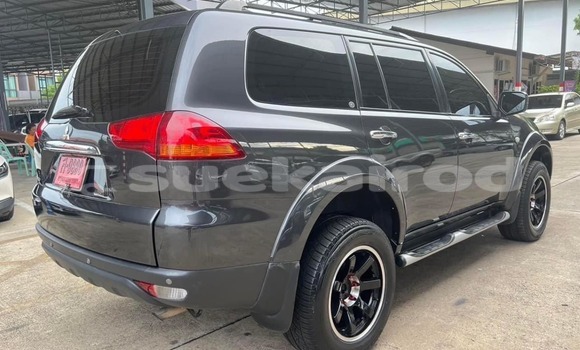 Buy Used Mitsubishi Pajero Other Car in Bangkok in Bangkok Buy Used Mitsubishi Pajero Other Car in Bangkok in Bangkok