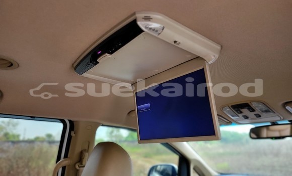 Buy Used Kia Carnival White Car in Bangkok in Bangkok Buy Used Kia Carnival White Car in Bangkok in Bangkok