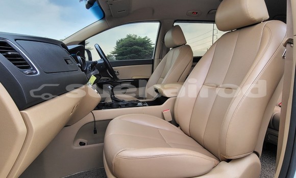 Buy Used Kia Carnival White Car in Bangkok in Bangkok Buy Used Kia Carnival White Car in Bangkok in Bangkok