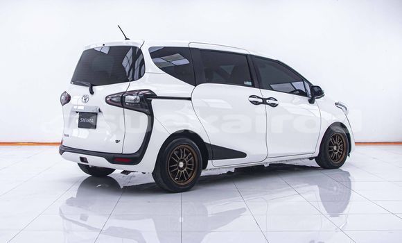 ซื้อ รถมือสอง Toyota Sienta ขาว รถยนต์ ใน %{เมือง} ใน กรุงเทพมหานคร ซื้อ รถมือสอง Toyota Sienta ขาว รถยนต์ ใน %{เมือง} ใน กรุงเทพมหานคร