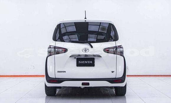 ซื้อ รถมือสอง Toyota Sienta ขาว รถยนต์ ใน %{เมือง} ใน กรุงเทพมหานคร ซื้อ รถมือสอง Toyota Sienta ขาว รถยนต์ ใน %{เมือง} ใน กรุงเทพมหานคร