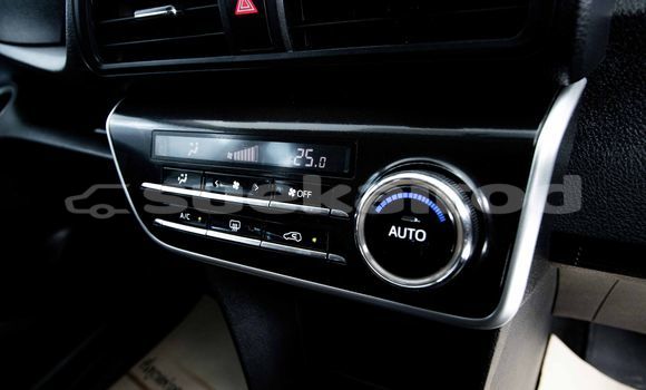 ซื้อ รถมือสอง Toyota Sienta ขาว รถยนต์ ใน %{เมือง} ใน กรุงเทพมหานคร ซื้อ รถมือสอง Toyota Sienta ขาว รถยนต์ ใน %{เมือง} ใน กรุงเทพมหานคร