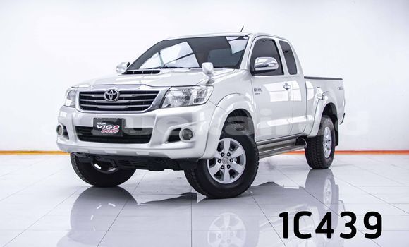 ซื้อ รถมือสอง Toyota Hiluxe VIGO อื่น ๆ รถยนต์ ใน %{เมือง} ใน กรุงเทพมหานคร