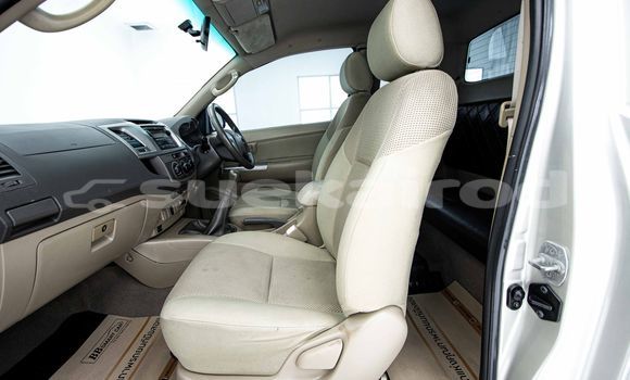 Buy Used Toyota Hiluxe VIGO Other Car in Bangkok in Bangkok Buy Used Toyota Hiluxe VIGO Other Car in Bangkok in Bangkok