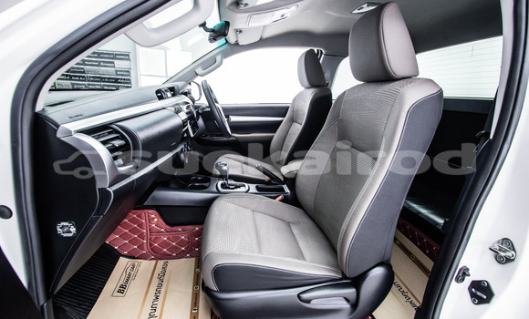 ซื้อ รถมือสอง Toyota Hiluxe Revo ขาว รถยนต์ ใน %{เมือง} ใน กรุงเทพมหานคร ซื้อ รถมือสอง Toyota Hiluxe Revo ขาว รถยนต์ ใน %{เมือง} ใน กรุงเทพมหานคร