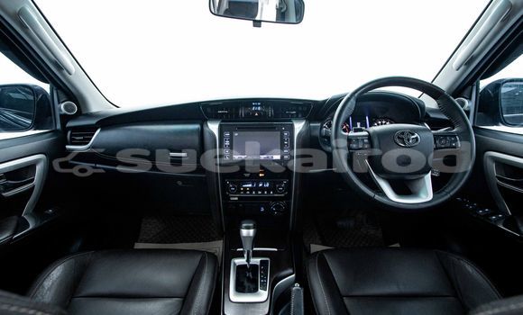 ซื้อ รถมือสอง Toyota Fortuner สีดำ รถยนต์ ใน %{เมือง} ใน กรุงเทพมหานคร ซื้อ รถมือสอง Toyota Fortuner สีดำ รถยนต์ ใน %{เมือง} ใน กรุงเทพมหานคร