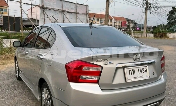 ซื้อ รถมือสอง Honda City อื่น ๆ รถยนต์ ใน %{เมือง} ใน ฉะเชิงเทรา ซื้อ รถมือสอง Honda City อื่น ๆ รถยนต์ ใน %{เมือง} ใน ฉะเชิงเทรา