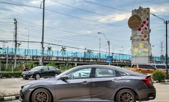 Buy Used Honda Civic Other Car in Chai Nat in Chai Nat