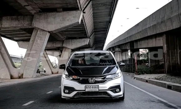 ซื้อ รถมือสอง Honda Civic อื่น ๆ รถยนต์ ใน %{เมือง} ใน ชลบุรี ซื้อ รถมือสอง Honda Civic อื่น ๆ รถยนต์ ใน %{เมือง} ใน ชลบุรี