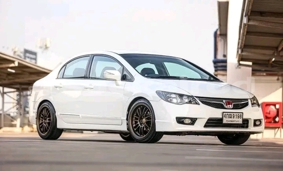 Buy Used Honda Civic White Car in Chachoengsao in Chachoengsao