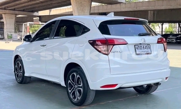 ซื้อ รถมือสอง Honda HR-V ขาว รถยนต์ ใน %{เมือง} ใน อ่างทอง ซื้อ รถมือสอง Honda HR-V ขาว รถยนต์ ใน %{เมือง} ใน อ่างทอง