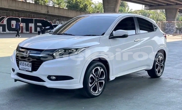 ซื้อ รถมือสอง Honda HR-V ขาว รถยนต์ ใน %{เมือง} ใน อ่างทอง ซื้อ รถมือสอง Honda HR-V ขาว รถยนต์ ใน %{เมือง} ใน อ่างทอง