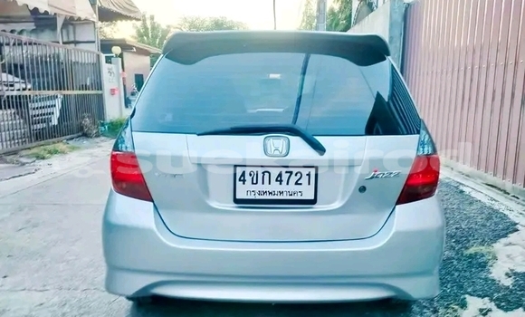 ซื้อ รถมือสอง Honda Jazz ขาว รถยนต์ ใน %{เมือง} ใน ฉะเชิงเทรา ซื้อ รถมือสอง Honda Jazz ขาว รถยนต์ ใน %{เมือง} ใน ฉะเชิงเทรา