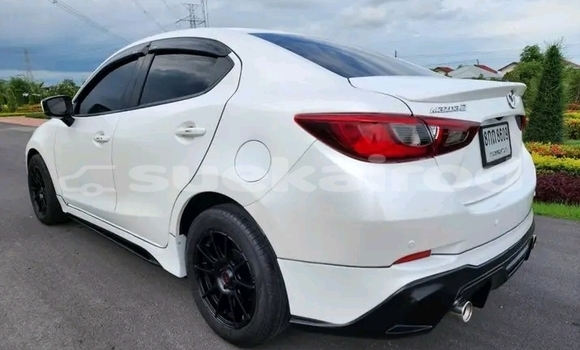 ซื้อ รถมือสอง Mazda 2 ขาว รถยนต์ ใน %{เมือง} ใน ฉะเชิงเทรา ซื้อ รถมือสอง Mazda 2 ขาว รถยนต์ ใน %{เมือง} ใน ฉะเชิงเทรา