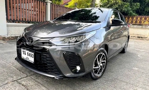 ซื้อ รถมือสอง Toyota Yaris สีดำ รถยนต์ ใน %{เมือง} ใน ฉะเชิงเทรา ซื้อ รถมือสอง Toyota Yaris สีดำ รถยนต์ ใน %{เมือง} ใน ฉะเชิงเทรา