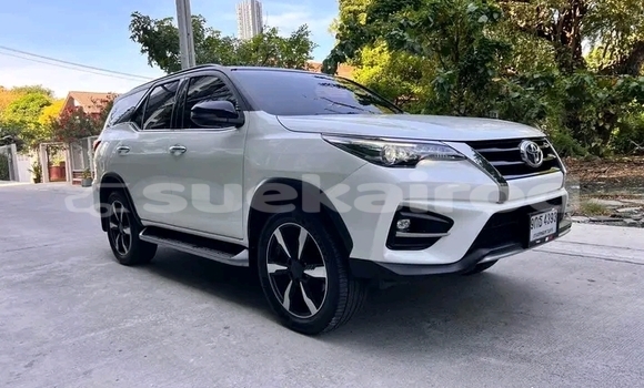 ซื้อ รถมือสอง Toyota Fortuner ขาว รถยนต์ ใน %{เมือง} ใน ชัยนาท ซื้อ รถมือสอง Toyota Fortuner ขาว รถยนต์ ใน %{เมือง} ใน ชัยนาท