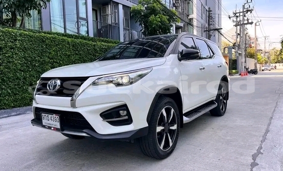 ซื้อ รถมือสอง Toyota Fortuner ขาว รถยนต์ ใน %{เมือง} ใน ชัยนาท ซื้อ รถมือสอง Toyota Fortuner ขาว รถยนต์ ใน %{เมือง} ใน ชัยนาท