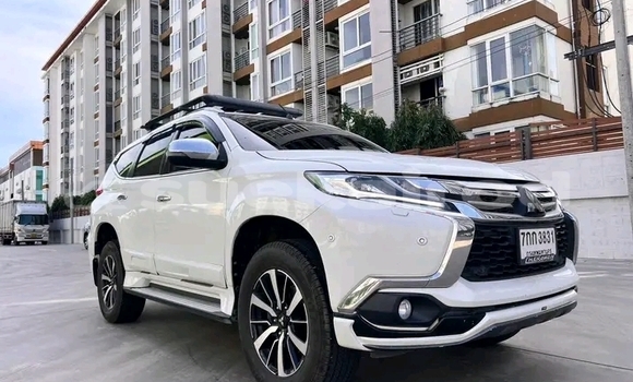 ซื้อ รถมือสอง Mitsubishi Pajero ขาว รถยนต์ ใน %{เมือง} ใน บุรีรัมย์ ซื้อ รถมือสอง Mitsubishi Pajero ขาว รถยนต์ ใน %{เมือง} ใน บุรีรัมย์