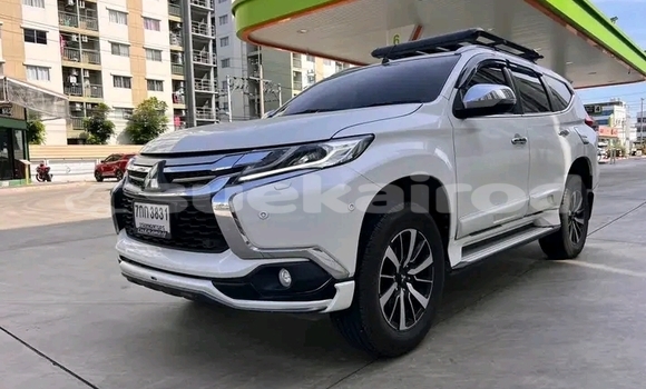 ซื้อ รถมือสอง Mitsubishi Pajero ขาว รถยนต์ ใน %{เมือง} ใน บุรีรัมย์ ซื้อ รถมือสอง Mitsubishi Pajero ขาว รถยนต์ ใน %{เมือง} ใน บุรีรัมย์