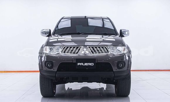 ซื้อ รถมือสอง Mitsubishi Pajero สีน้ำตาล รถยนต์ ใน %{เมือง} ใน กรุงเทพมหานคร ซื้อ รถมือสอง Mitsubishi Pajero สีน้ำตาล รถยนต์ ใน %{เมือง} ใน กรุงเทพมหานคร