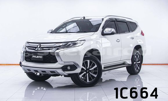 Buy Used Mitsubishi Pajero White Car in Bangkok in Bangkok