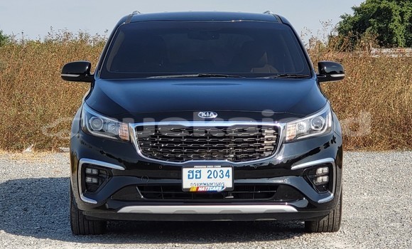 Buy Used Kia Carnival Black Car in Bangkok in Bangkok Buy Used Kia Carnival Black Car in Bangkok in Bangkok