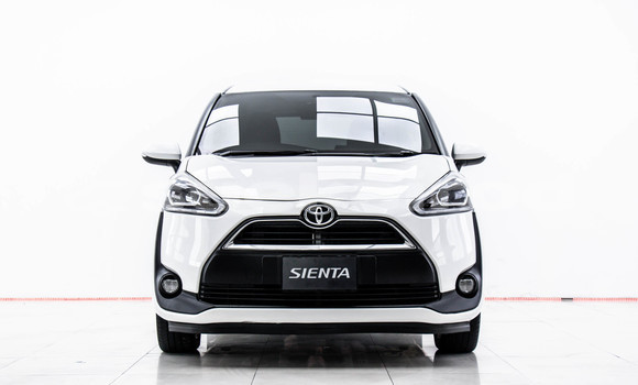 Buy Used Toyota Sienta White Car in Bangkok in Bangkok Buy Used Toyota Sienta White Car in Bangkok in Bangkok