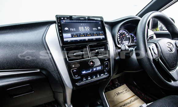 Buy Used Toyota Yaris Green Car in Bangkok in Bangkok Buy Used Toyota Yaris Green Car in Bangkok in Bangkok