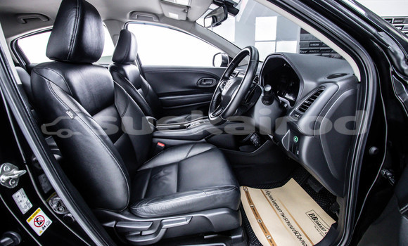 Buy Used Honda HR-V Black Car in Bangkok in Bangkok Buy Used Honda HR-V Black Car in Bangkok in Bangkok