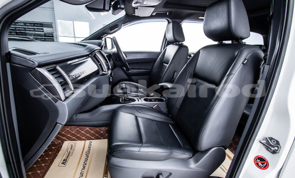 ซื้อ รถมือสอง Ford Everest ขาว รถยนต์ ใน %{เมือง} ใน กรุงเทพมหานคร ซื้อ รถมือสอง Ford Everest ขาว รถยนต์ ใน %{เมือง} ใน กรุงเทพมหานคร