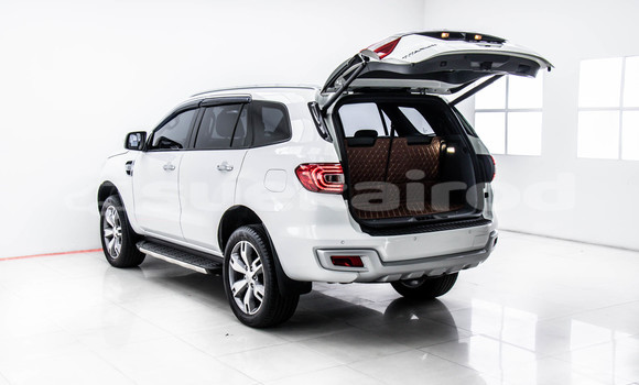 ซื้อ รถมือสอง Ford Everest ขาว รถยนต์ ใน %{เมือง} ใน กรุงเทพมหานคร ซื้อ รถมือสอง Ford Everest ขาว รถยนต์ ใน %{เมือง} ใน กรุงเทพมหานคร