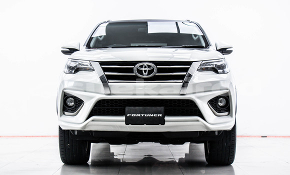 ซื้อ รถมือสอง Toyota Fortuner ขาว รถยนต์ ใน %{เมือง} ใน กรุงเทพมหานคร ซื้อ รถมือสอง Toyota Fortuner ขาว รถยนต์ ใน %{เมือง} ใน กรุงเทพมหานคร