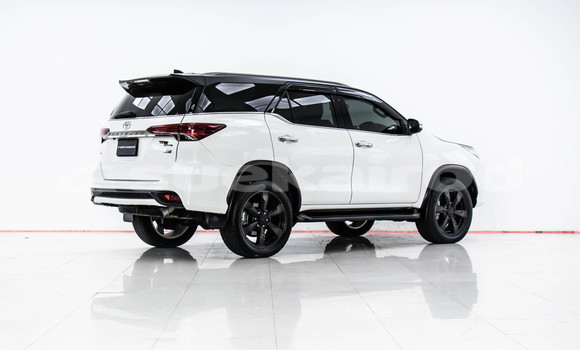 ซื้อ รถมือสอง Toyota Fortuner ขาว รถยนต์ ใน %{เมือง} ใน กรุงเทพมหานคร ซื้อ รถมือสอง Toyota Fortuner ขาว รถยนต์ ใน %{เมือง} ใน กรุงเทพมหานคร