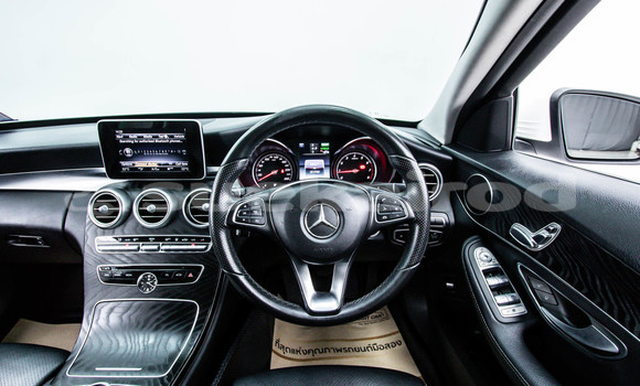 ซื้อ รถมือสอง Mercedes-Benz C-Classe ขาว รถยนต์ ใน %{เมือง} ใน กรุงเทพมหานคร ซื้อ รถมือสอง Mercedes-Benz C-Classe ขาว รถยนต์ ใน %{เมือง} ใน กรุงเทพมหานคร