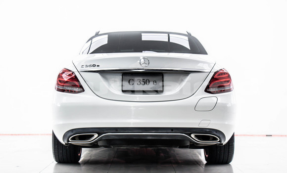 ซื้อ รถมือสอง Mercedes-Benz C-Classe ขาว รถยนต์ ใน %{เมือง} ใน กรุงเทพมหานคร ซื้อ รถมือสอง Mercedes-Benz C-Classe ขาว รถยนต์ ใน %{เมือง} ใน กรุงเทพมหานคร
