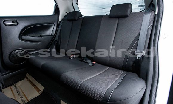 ซื้อ รถมือสอง Mazda 2 ขาว รถยนต์ ใน %{เมือง} ใน กรุงเทพมหานคร ซื้อ รถมือสอง Mazda 2 ขาว รถยนต์ ใน %{เมือง} ใน กรุงเทพมหานคร