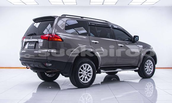 Buy Used Mitsubishi Pajero Brown Car in Bangkok in Bangkok Buy Used Mitsubishi Pajero Brown Car in Bangkok in Bangkok