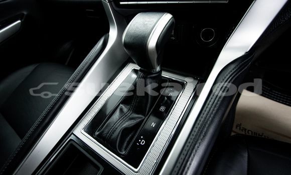 Buy Used Mitsubishi Pajero Other Car in Bangkok in Bangkok Buy Used Mitsubishi Pajero Other Car in Bangkok in Bangkok