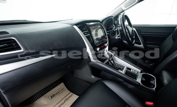 Buy Used Mitsubishi Pajero Other Car in Bangkok in Bangkok Buy Used Mitsubishi Pajero Other Car in Bangkok in Bangkok