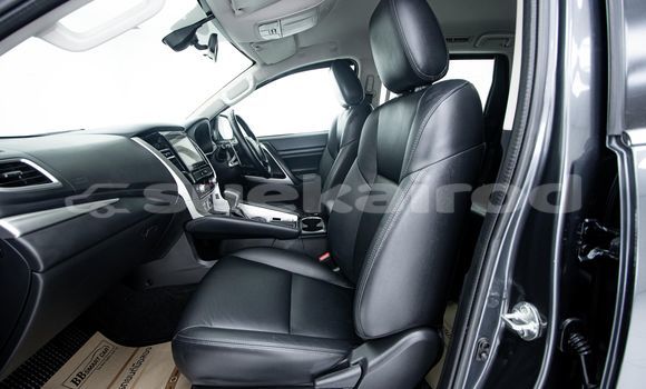 Buy Used Mitsubishi Pajero Other Car in Bangkok in Bangkok Buy Used Mitsubishi Pajero Other Car in Bangkok in Bangkok