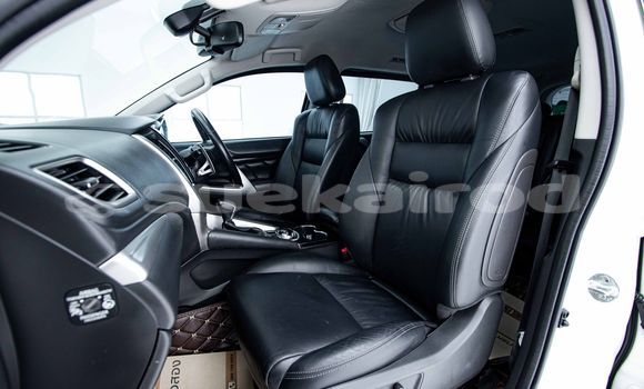 Buy Used Mitsubishi Pajero White Car in Bangkok in Bangkok Buy Used Mitsubishi Pajero White Car in Bangkok in Bangkok