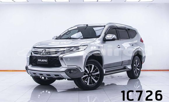 ซื้อ รถมือสอง Mitsubishi Pajero อื่น ๆ รถยนต์ ใน %{เมือง} ใน กรุงเทพมหานคร