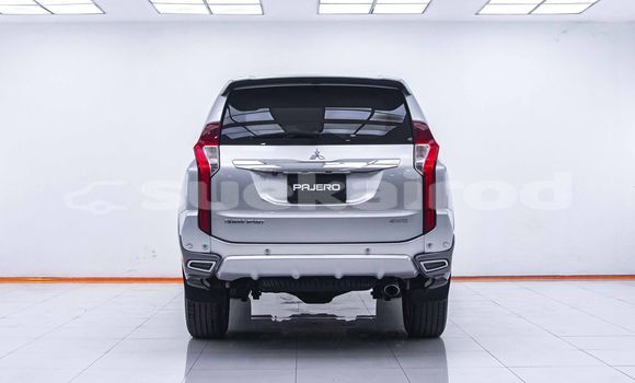 Buy Used Mitsubishi Pajero Other Car in Bangkok in Bangkok Buy Used Mitsubishi Pajero Other Car in Bangkok in Bangkok