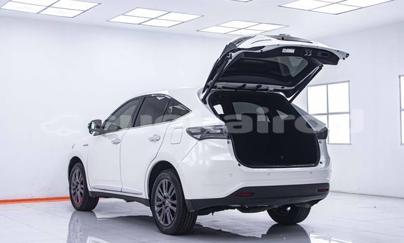 ซื้อ รถมือสอง Toyota Harrier ขาว รถยนต์ ใน %{เมือง} ใน กรุงเทพมหานคร ซื้อ รถมือสอง Toyota Harrier ขาว รถยนต์ ใน %{เมือง} ใน กรุงเทพมหานคร
